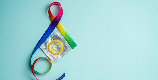 Leia mais sobre o artigo Avanço de HIV entre público LGBTQIA+ evidencia a estigmatização da doença