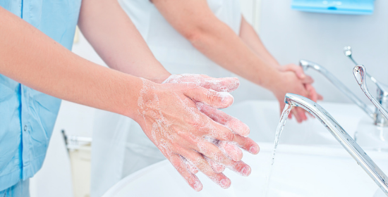 Leia mais sobre o artigo Qual a importância da higienização das mãos para a nossa saúde?